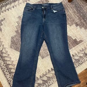 M Jeans by Maurice’s , high rise curvy. Size 20 women’s regular. EUC